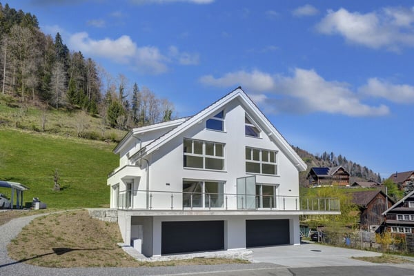 Moderne Doppelhaushälfte im Grünen mit Säntissicht – bezugsbereit 2