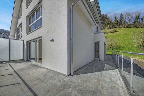 Moderne Doppelhaushälfte im Grünen mit Säntissicht – bezugsbereit 22