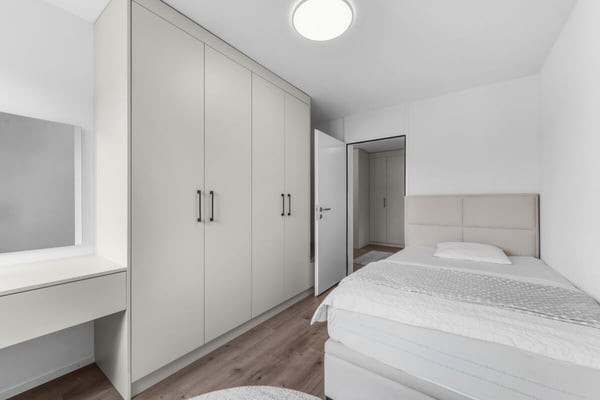 Wohnen mit Komfort und Weitblick – 5.5 Zimmer im Zentrum 12