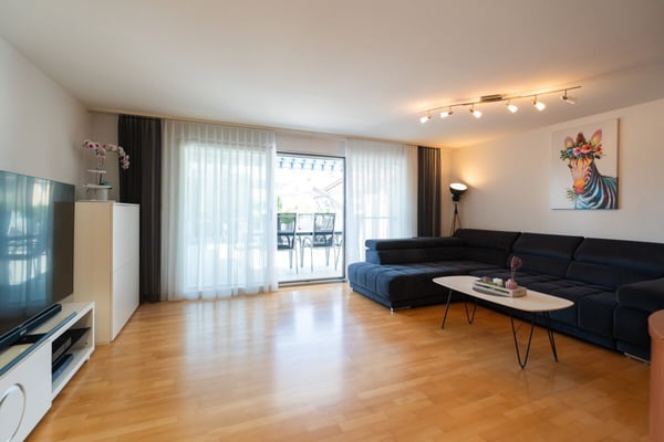 Raum für Leben – gepflegtes Reihenmittelhaus an attraktiver Lage. 1
