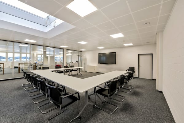 Co-Working Arbeitsplätze - Sitzungszimmer – Schulungsraum 9