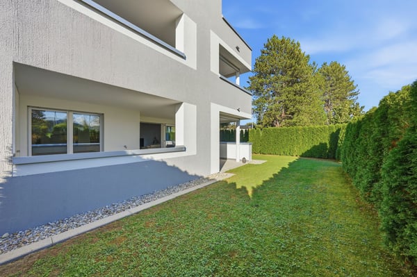 Modern wohnen, die Sonne geniessen und den eigenen Garten erleben – willkommen in Niederuzwil! 15