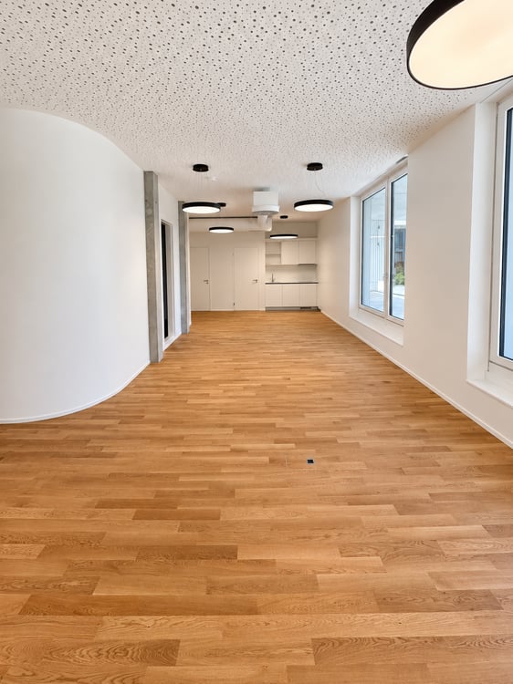 Ausgebaute Gewerbe-/Bürofläche mit Top-Anbindung 2