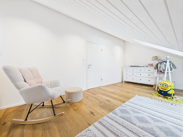 Neuwertiges 6.5-Zimmer-Doppeleinfamilienhaus mit hochwertigem Ausbau in Safenwil 15