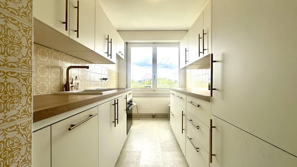 Superbe appartement 3 pièces avec une vue imprenable 3