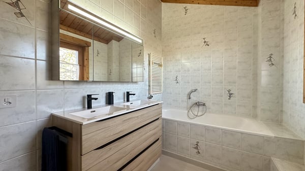 Charmante Maison de 220m², au calme 13