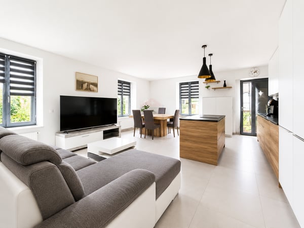 Superbe appartement rénové de 4,5 pièces Lumineux et idéalement situé 1
