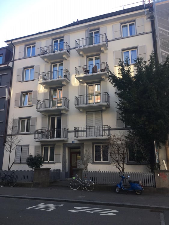 2.5-Zimmerwohnung im Kreis 3 9
