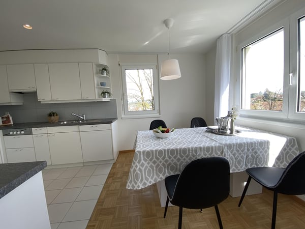 4.5 Zimmerwohnung in Oetwil am See 4