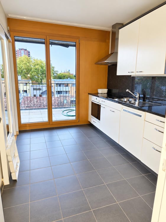 2.5 Zimmerwohnung in Basel 2