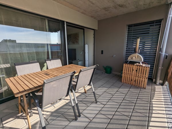 Moderne 3.5 Zimmer-Wohnung in Hinwil 2