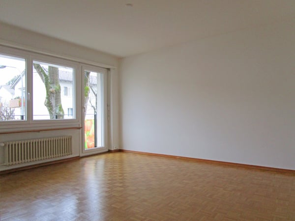 1.5-Zimmer-Wohnung mit Sitzplatz in Wollishofen 2