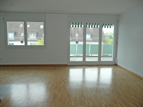 Grosszügige 5.5-Zimmer-Maisonettewohnung in Hettlingen 1