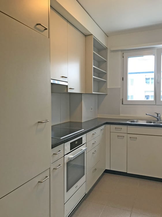 3-Zimmer-Wohnung in Dietikon - ruhig & zentral nahe Bahnhof 3