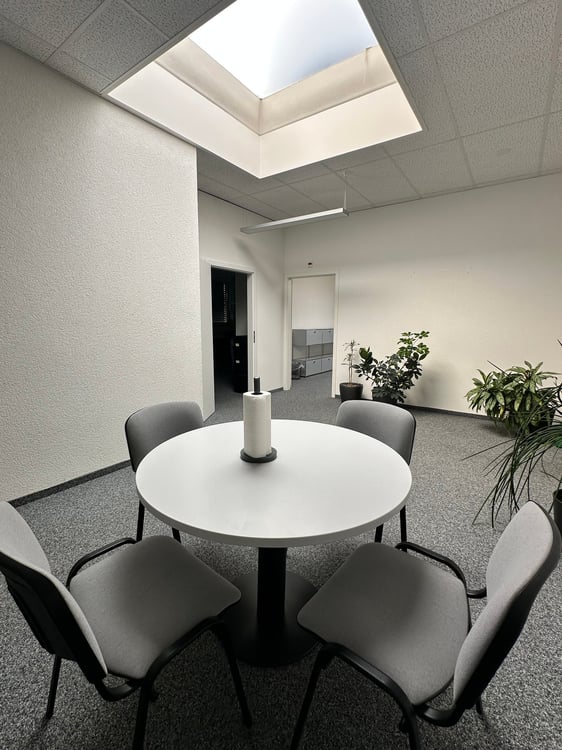 Flexible Bürofläche zu vermieten: 1 - 3 Büroräume mit diversen Extras in Füllinsdorf 8
