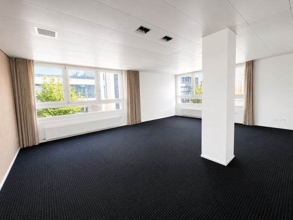 Interessantes Geschäftslokal zur Nutzung als Büro 6