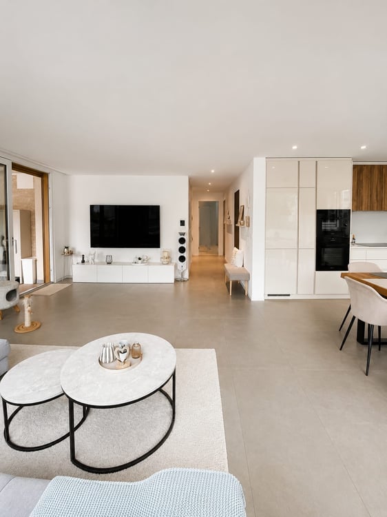 Moderne 4.5 Zi. Attikawohnung mit grosszügiger Terrasse und hochwertigem Eigentumsstandard
