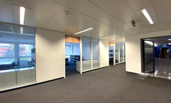 Repräsentativ, stilvoll & modern … Grosszügige Bürofläche in Baden-Dättwil 4
