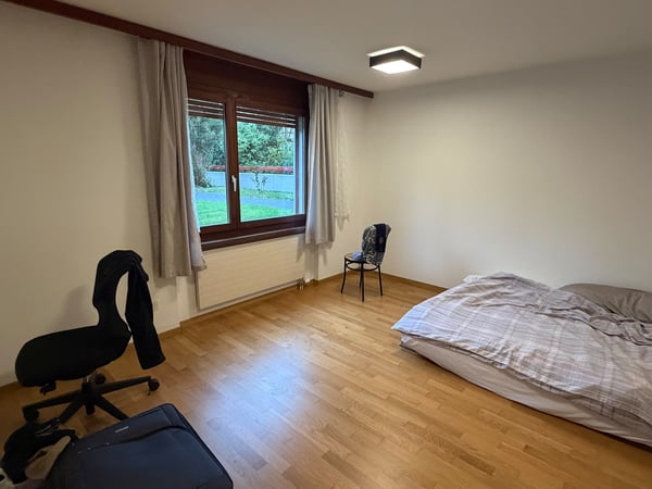 Zentral gelegene 3.5-Zimmer-Gartenwohnung in Affoltern a. A. 5