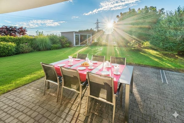 5.5 Zimmer Attikawohnung mit 550 m² Gartenterrasse, ein Traum.... 11