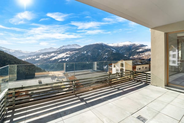 MODERNE ZWEITWOHNUNG MIT PANORAMABLICK 2