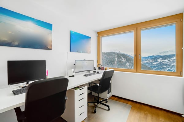 MODERNE ZWEITWOHNUNG MIT PANORAMABLICK 8