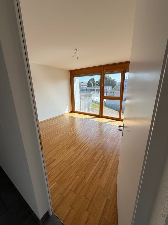 Modernes 7-Zimmer-Reihenhaus mit sonnigem Garten in familienfreundlicher Lage 9
