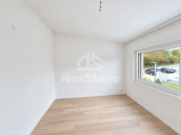Lichtdurchflutetes Doppeleinfamilienhaus an ruhiger Lage 10