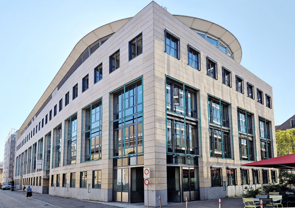 Im Herzen von Aarau | Apfelhausenweg 10 | 450 m² 1