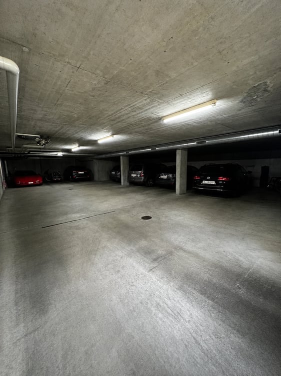 Grosszügige 5.5-Zimmer-Eigentumswohnung im obersten Geschoss – ruhig im Zentrum von Bottmingen 8