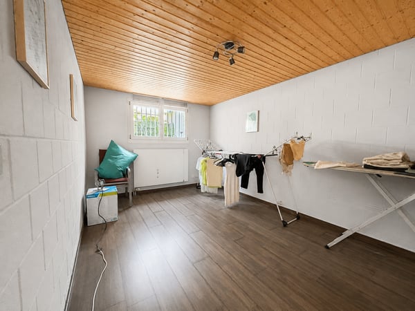 Sutter-Hüsli: 4.5-Zimmer-Reiheneinfamilienhaus in Aesch (Im Baurecht) 10