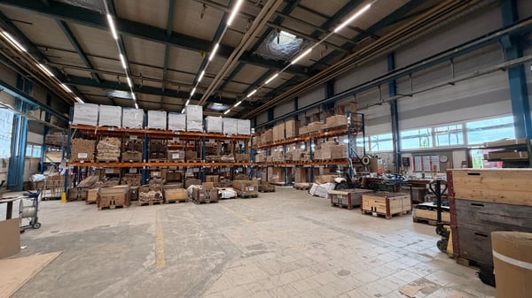 Neu sanierte und helle Produktionsfläche im Erdgeschoss! 4