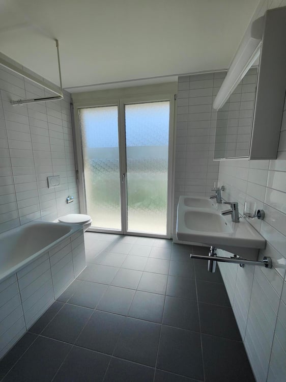 schöne, helle 3.5-Zimmer-Wohnung in Ebikon 6