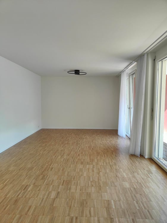 schöne, helle 3.5-Zimmer-Wohnung in Ebikon 9