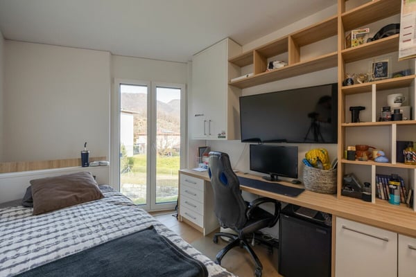 Moderna casa unifamiliare da 6 locali. 8