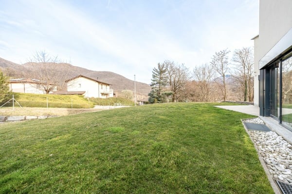 Moderna casa unifamiliare da 6 locali. 13