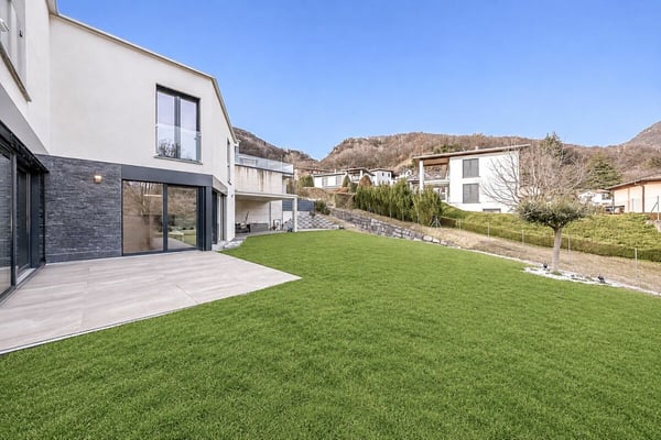 Moderna casa unifamiliare da 6 locali.