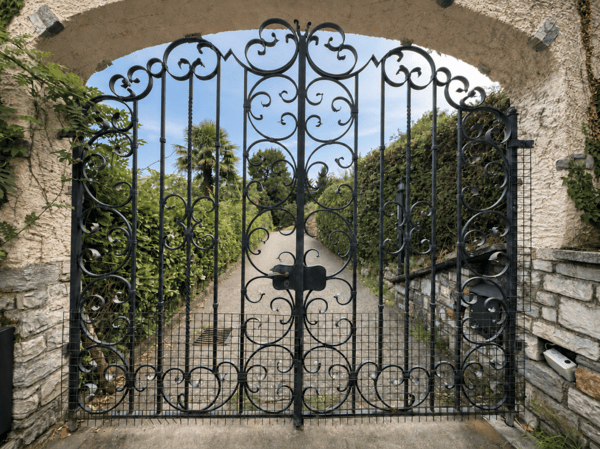 Splendida villa mediterranea con piscina e grande giardino 20