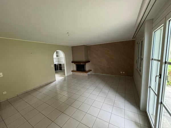 Appartamento 4.5 locali con giardino a Pambio-Noranco 8