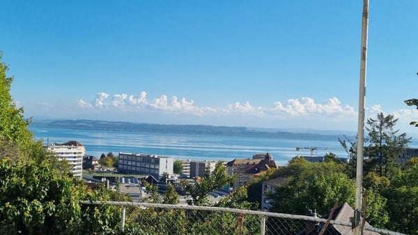 Appartement avec jardin et vue lac 1