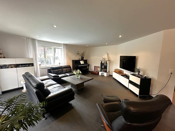 Charmantes 5.5-Zimmer-Einfamilienhaus in Iberg Winterthur 6