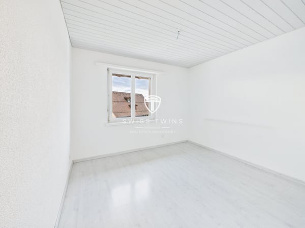 5,5-Zimmer-Maisonette mit Cheminée in Schübelbach mieten 11