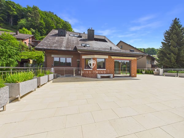 6.5-Zimmer-Terrassenwohnung mit grosser Terrasse in Stallikon