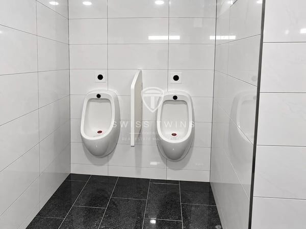 Top Gewerbestandort Oberrüti - 3'400 m² Lagerfläche mit optimaler Logistik 9