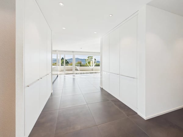 Exklusive 3½-Zimmer-Wohnung mit 203 m² Wohnfläche und grosser Terrasse in Bolligen 4
