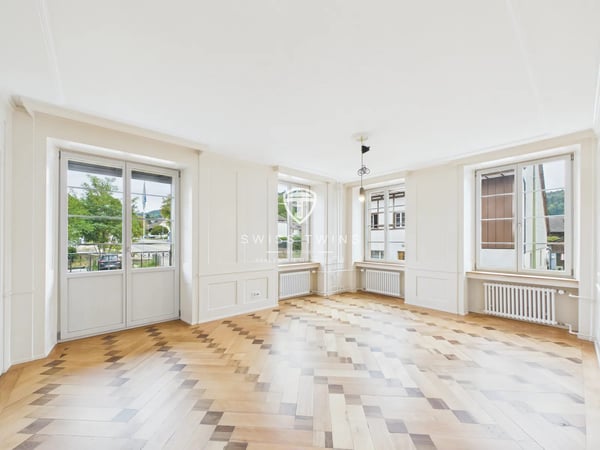 Charmante 2.5-Zimmer-Wohnung mit Balkon in Weiach 6