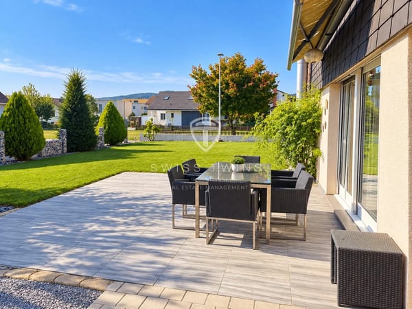 5-Zimmer-Einfamilienhaus mit sonnigem Garten, Cheminée und 4 Parkplätzen in Kleindöttingen 12