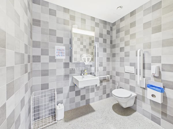 Repräsentative Gewerbefläche mit 196 m² an attraktiver Lage in Emmen 9