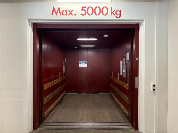 1750 m2 Erdgeschoss Lager- und Logistikfläche im Powerhouse Muttenz 4