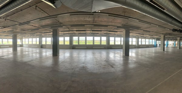 Effizienter Logistik-Hub mit kompletter Infrastruktur - über 8200 m2 2